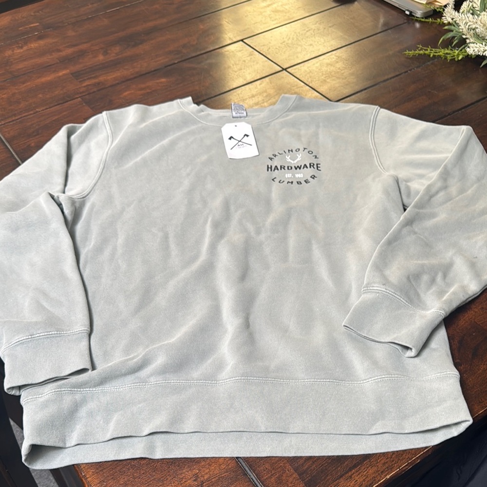 Classic Gray Crewneck Sweater with Relaxed Fit